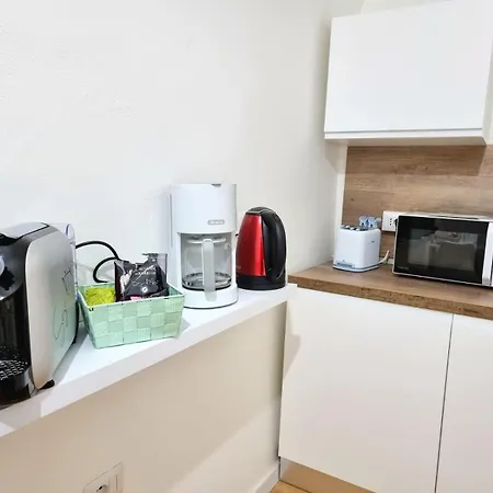 Morfeo ベッド・アンド・ブレックファスト 3*